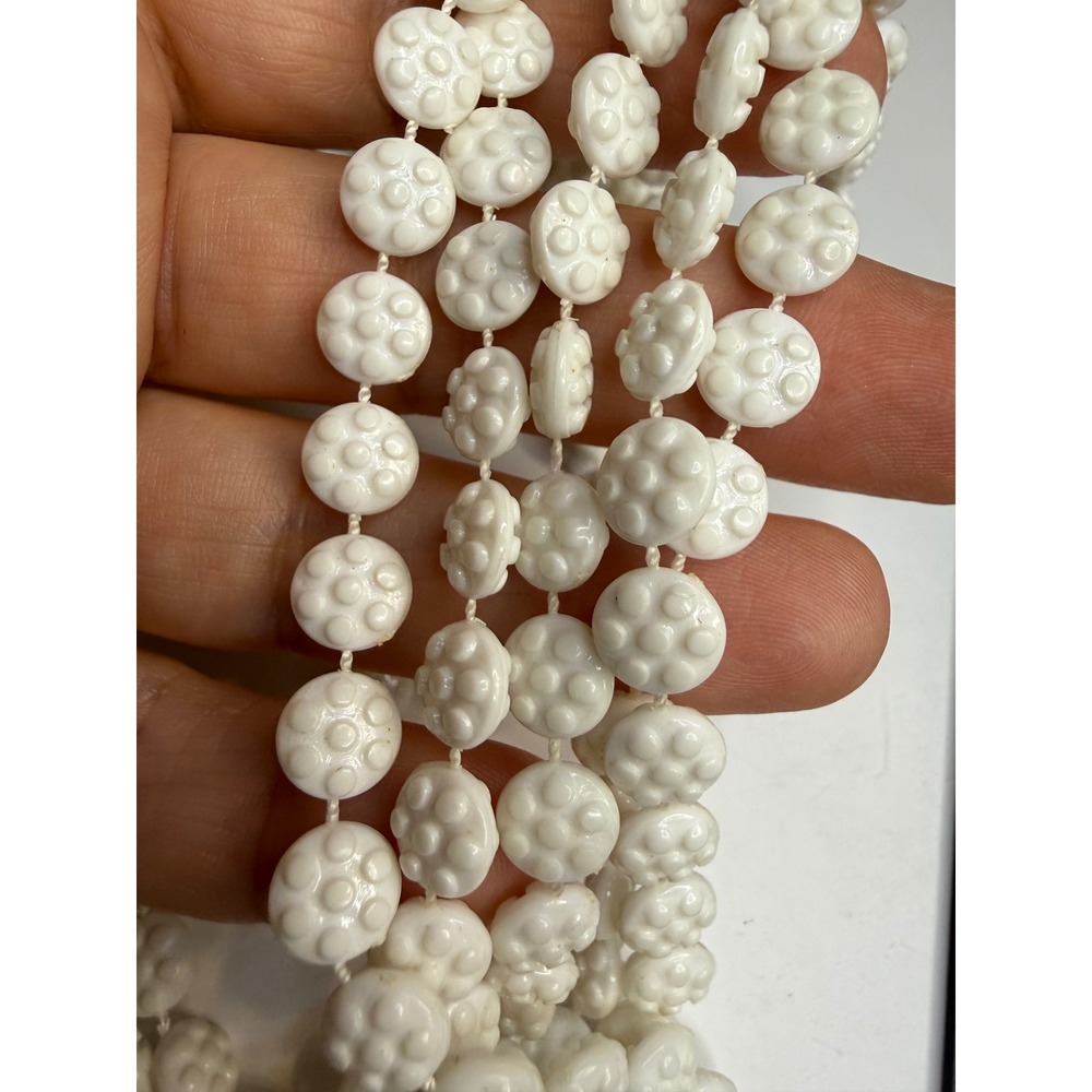 Vintage White Molded Glass 5 Strand Beaded Necklace Gold Tone Clasp 15in